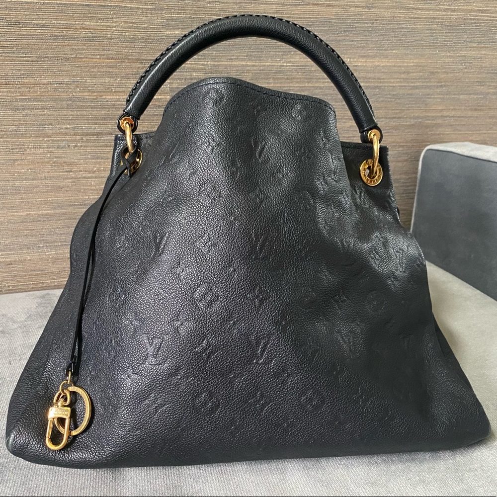 Louis Vuitton Empreinte Artsy MM Infini Tote Bag